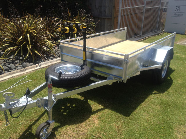 box trailer with accessories