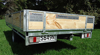 Flat Deck Tilting Trailer